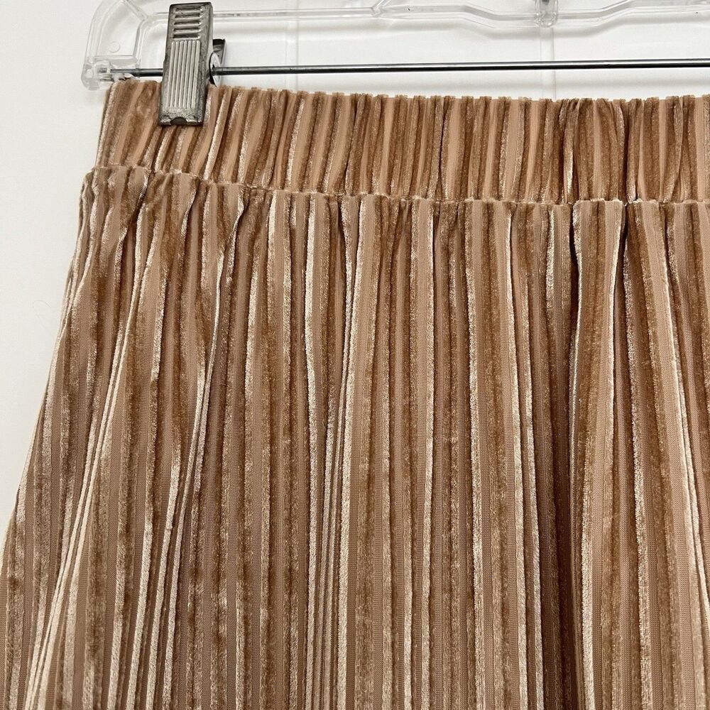 DAZY Women’s Beige Corduroy Feminine Maxi Pleated Skirt - Size XL - Picture 2 of 11